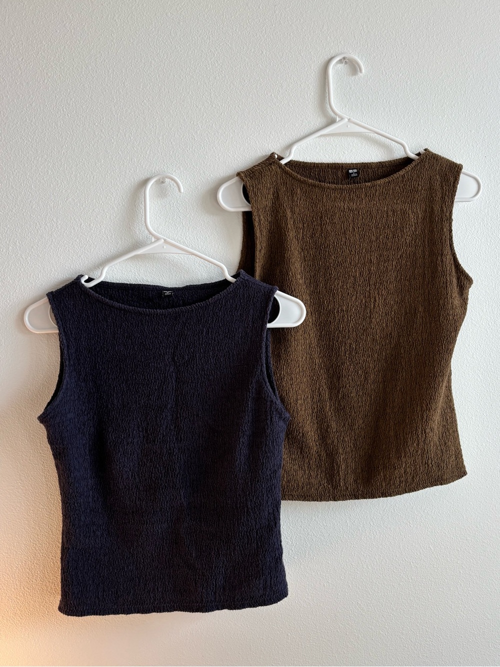 Uniqlo - Shirring Sleeveless Boat Neck Top (2), Navy & Brown, XS & S